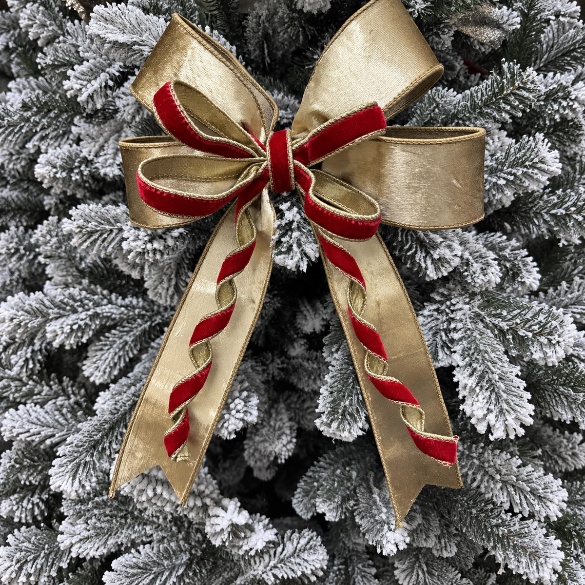 Gold bow with red