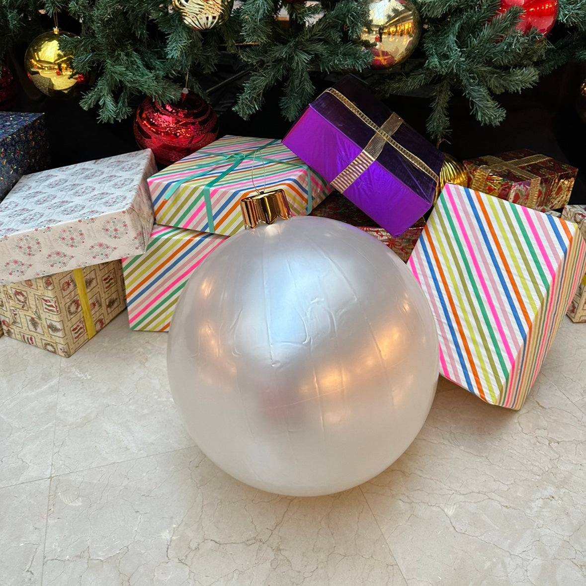 Giant Inflatable Bauble - White Pearl